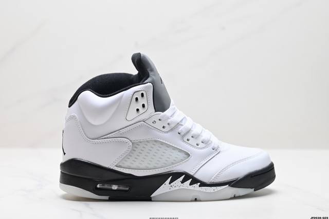 公司级nike Air Jordan 5 Retro High迈克尔 乔丹 Aj5减震防滑篮球鞋 官方货号:Ct4838-004 尺码:40 40.5 41 4