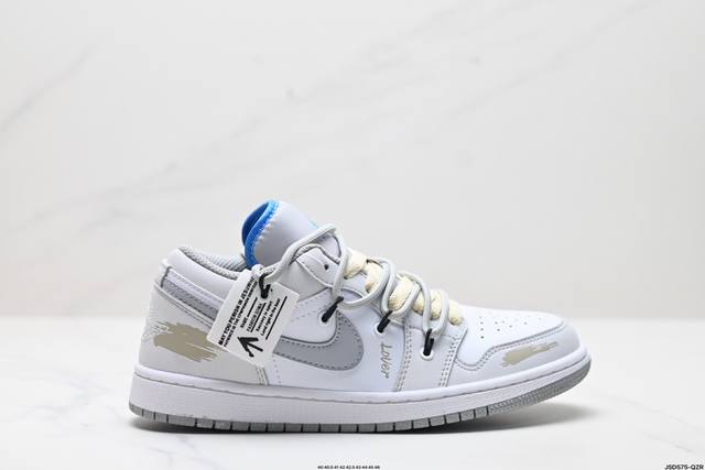 公司级air Jordan 1 Low 绑带白黑蓝 官方同步新色 原装级产物 拒绝公底 立体鞋型 细节完美 高清洁度 购置公司同步原材料 原汁原味 忠于原版 货