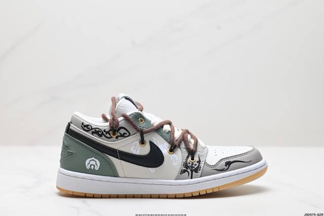 公司级air Jordan 1 Low 绑带白黑蓝 官方同步新色 原装级产物 拒绝公底 立体鞋型 细节完美 高清洁度 购置公司同步原材料 原汁原味 忠于原版 货