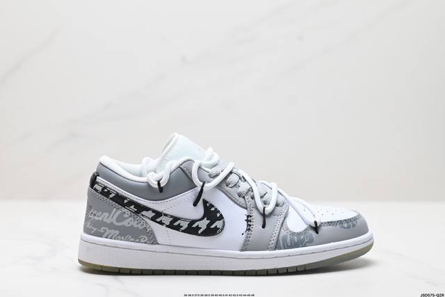 公司级air Jordan 1 Low 绑带白黑蓝 官方同步新色 原装级产物 拒绝公底 立体鞋型 细节完美 高清洁度 购置公司同步原材料 原汁原味 忠于原版 货