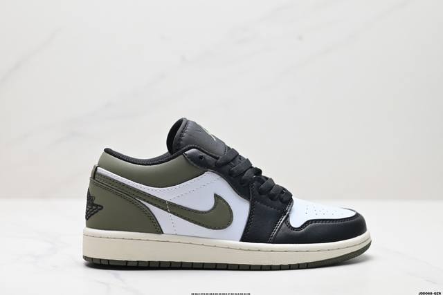 真标nike Air Jordan 1 Low Aj1乔1低帮休闲板鞋 同步官方配色 官方货号:553558 092 尺码:36 36.5 37.5 38 38