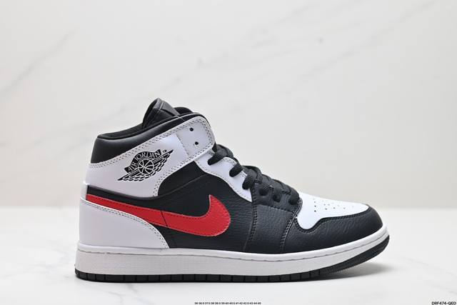 公司级nike Air Jordan 1 Retro Mid Aj1乔丹一代中帮经典复古文化休闲运动篮球鞋 货号:554724-174 尺码:36 36.5 3