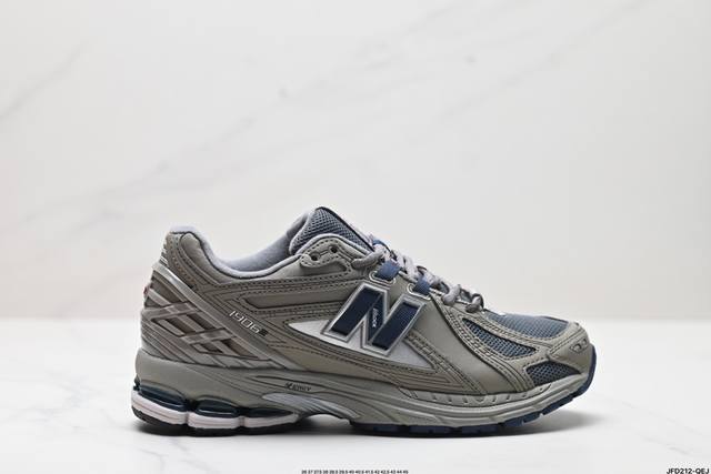 公司级new Balance M1906系列复古单品宝藏老爹鞋款 公司级版本复古元素叠加 质感超级棒 楦版型材料细节做工精细 作为nb最经典的档案鞋型之一 与