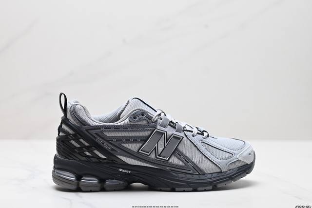 公司级new Balance M1906系列复古单品宝藏老爹鞋款 公司级版本复古元素叠加 质感超级棒 楦版型材料细节做工精细 作为nb最经典的档案鞋型之一 与