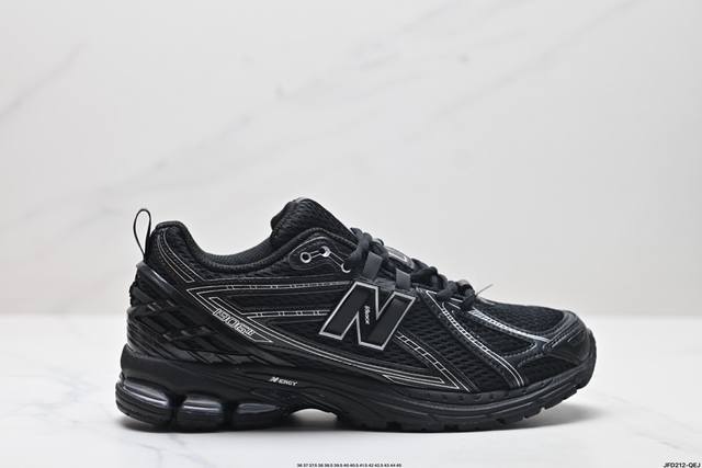 公司级new Balance M1906系列复古单品宝藏老爹鞋款 公司级版本复古元素叠加 质感超级棒 楦版型材料细节做工精细 作为nb最经典的档案鞋型之一 与