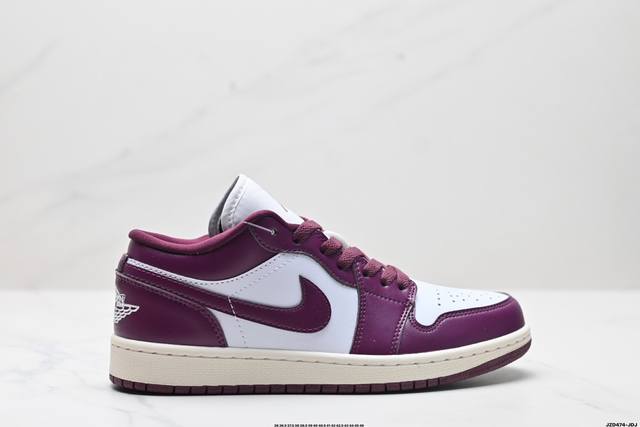 公司级nike Air Jordan 1 Low Aj1乔1低帮休闲板鞋 同步官方配色 官方货号:Dc0774-161 尺码:36 36.5 37.5 38 3