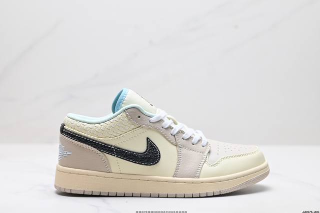 真标nike Air Jordan 1 Low Aj1乔1低帮休闲板鞋 同步官方配色 官方货号:553558- Size:36 36.5 37.5 38 38.