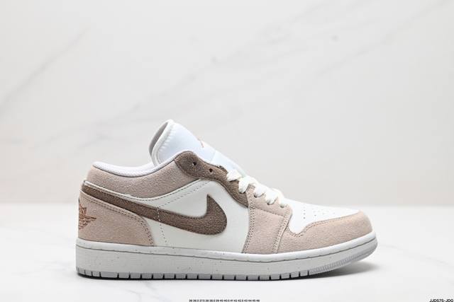 真标nike Air Jordan 1 Low Aj1乔1低帮休闲板鞋 同步官方配色 官方货号:553558- Size:36 36.5 37.5 38 38.