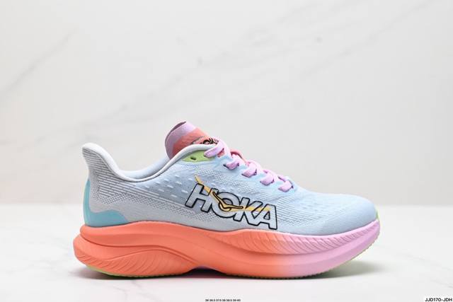 真标小红书推荐hoka W Mach 6全新配色 这个品牌来自于新西兰的毛利语，Hoka表示大地，One One表示飞越，连起来就是飞越地平线，One One不