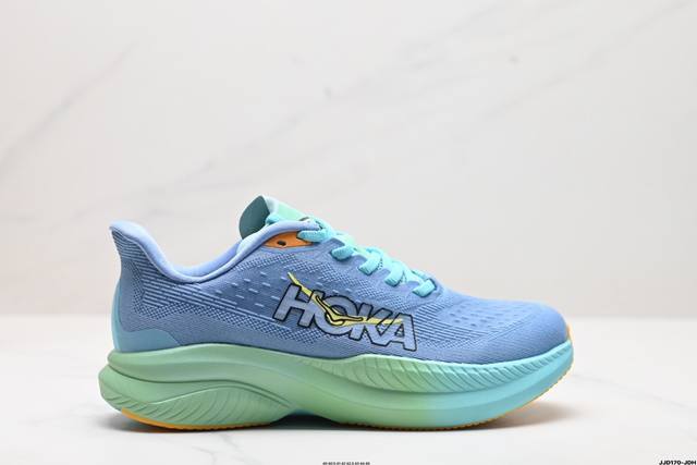 真标小红书推荐hoka W Mach 6全新配色 这个品牌来自于新西兰的毛利语，Hoka表示大地，One One表示飞越，连起来就是飞越地平线，One One不