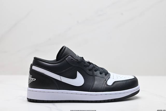 公司级nike Air Jordan 1 Low Aj1乔1低帮休闲板鞋 同步官方配色 头层皮打造 正确满胶鞋垫 四线拉帮 原厂织唛标 鞋舌高弹海绵填充 官方货