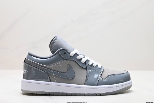 公司级air Jordan 1 Low Aj1乔1低帮休闲板鞋 同步官方配色 官方货号:Hf3148-011 尺码:36 36.5 37.5 38 38.5 3