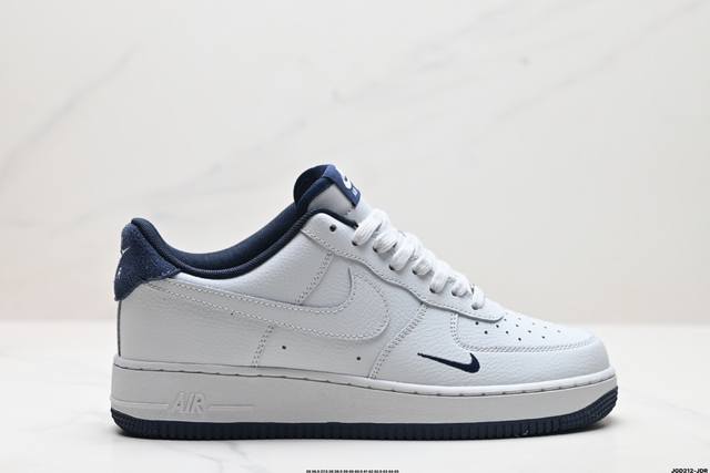 公司级nike Air Force 1'07 原楦头原纸板 打造纯正低帮空军版型 专注外贸渠道 全掌内置蜂窝气垫 原盒配件 原厂中底钢印、拉帮完美 货号:Hm9