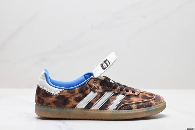 真标adidas Originals Wb Pony Leo Samba Og 桑巴舞系列绅士德训足球风百搭低帮休闲运动板鞋 货号:Ie0578 尺码:36-4