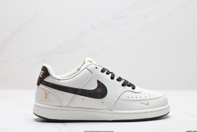 真标nike Court Vision Lo 低帮百搭 透气休闲运动板鞋 兼顾舒适脚感和出众风范 演绎匠心之作 结构性的支撑贴合感结合复古篮球设计 货号:Fd5