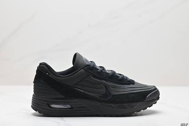 真标nike Air Max Verse 百搭单品 大气垫缓震跑步鞋 采用透气网布结构 包裹着合成皮革挡泥板 其他细节 包括出现在鞋舌 鞋垫和压纹鞋跟上的全新a