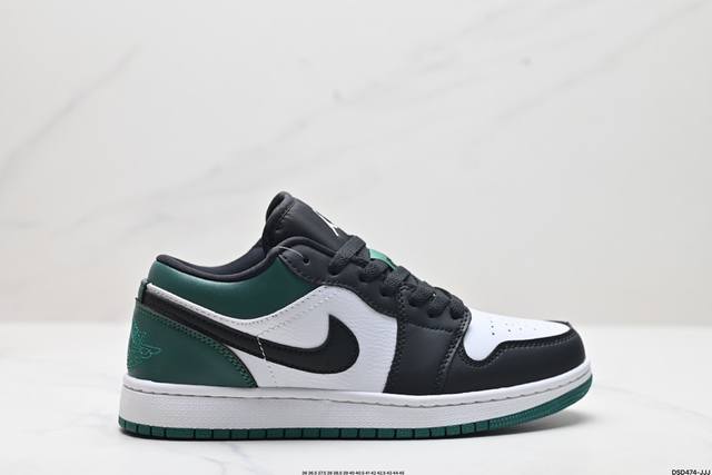 福利公司级nike Air Jordan 1 Low Aj1乔1低帮休闲板鞋 同步官方配色 头层皮打造 正确满胶鞋垫 四线拉帮 原厂织唛标 鞋舌高弹海绵填充 官