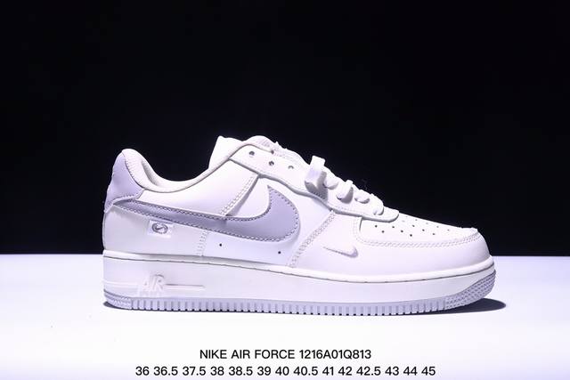 真标耐克nike Air Force 7空军一号低帮百搭休闲运动板鞋。柔软、弹性十足的缓震性能和出色的中底设计，横跨复古与现代的外型结合，造就出风靡全球三十多年