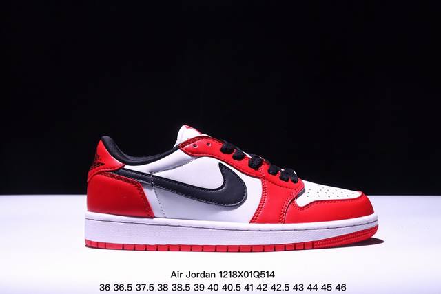 Air Jordan 1 Low 低帮 蓝柠檬 Aj1 乔丹1代 Aj1 乔1 低邦 蓝黄拼接 乔丹篮球鞋系列 鞋身采用蓝色皮革勾勒轮廓，明黄色注入后跟收尾，营