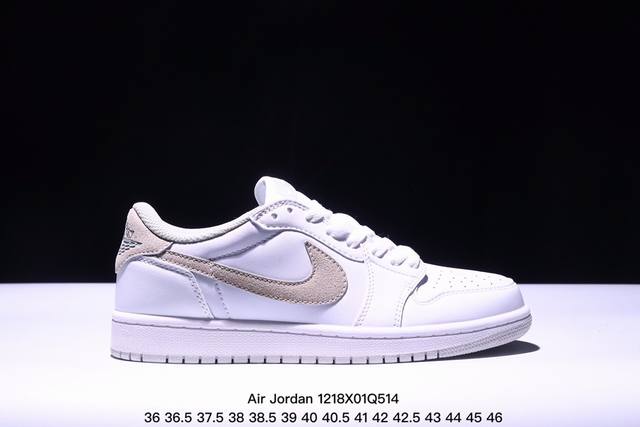 Air Jordan 1 Low 低帮 蓝柠檬 Aj1 乔丹1代 Aj1 乔1 低邦 蓝黄拼接 乔丹篮球鞋系列 鞋身采用蓝色皮革勾勒轮廓，明黄色注入后跟收尾，营