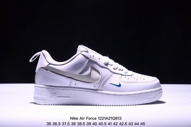 真标耐克nike Air Force 7空军一号低帮百搭休闲运动板鞋。柔软、弹性十足的缓震性能和出色的中底设计，横跨复古与现代的外型结合，造就出风靡全球三十多年