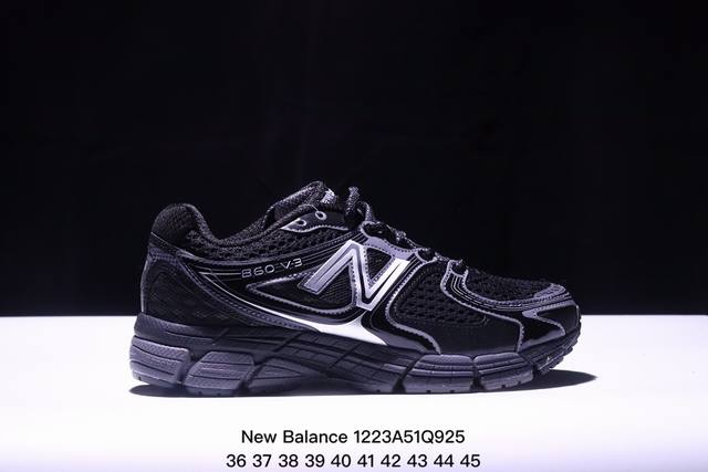 New Balance Nb新百伦舒适织物减震耐磨低帮 休闲跑步鞋 男款简约大方的造型设计，给人以随性休闲的时尚格调，穿着舒适轻便，运动灵活自如，满足日常个性穿