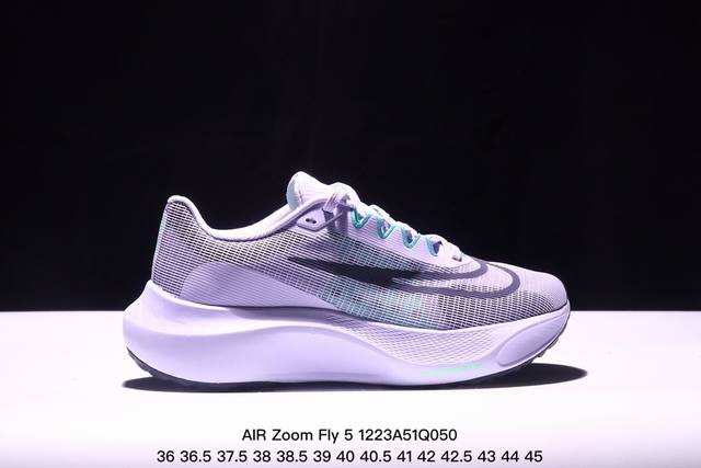 公司级air Zoom Fly 5 超轻跑步鞋织物减震轻盈跑步鞋 公司级 该鞋款专为训练和竞速而生 助力疾速畅跑采用柔软的泡绵缓震配置 结合不易磨损橡胶官方货号