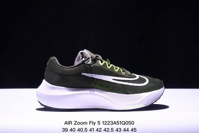 公司级air Zoom Fly 5 超轻跑步鞋织物减震轻盈跑步鞋 公司级 该鞋款专为训练和竞速而生 助力疾速畅跑采用柔软的泡绵缓震配置 结合不易磨损橡胶官方货号