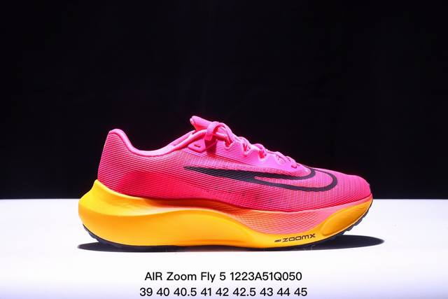 公司级air Zoom Fly 5 超轻跑步鞋织物减震轻盈跑步鞋 公司级 该鞋款专为训练和竞速而生 助力疾速畅跑采用柔软的泡绵缓震配置 结合不易磨损橡胶官方货号