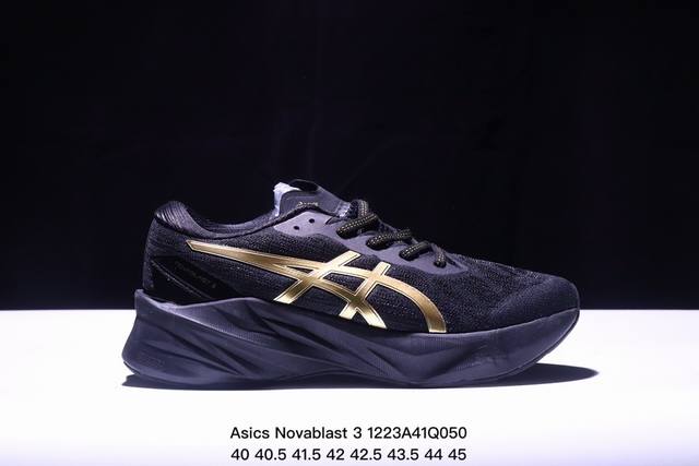 公司级asics Novablast 3轻量跑鞋 低帮轻量透气缓震休闲运动跑步鞋 货号:1011B693-301 尺码:36 37 37.5 38 39 39.