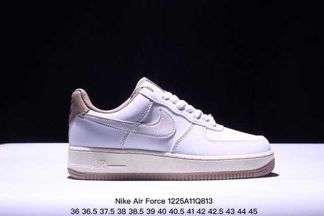 真标耐克nike Air Force 7 Lv8空军一号低帮百搭休闲运动板鞋。柔软、弹性十足的缓震性能和出色的中底设计，横跨复古与现代的外型结合，造就出风靡全球