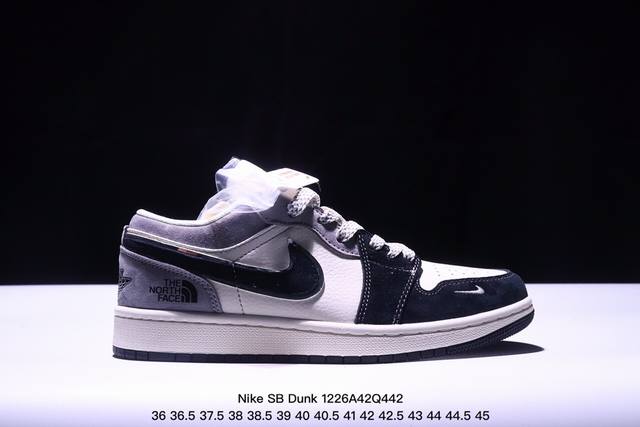 海外爆款限量发售！公司级 Nike Sb Dunk Low“Supreme联名 米白3D藏蓝勾” 周年高端定制 低帮休闲板鞋 定制鞋盒 大厂纯原品质出货 超高清