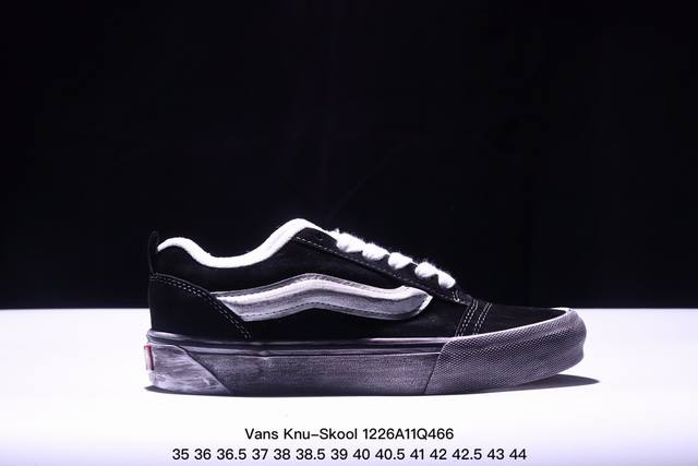 做旧版万斯 Vans Knu-Skool Vr3 Lx 面包鞋 坎普尔 茱利安系列低帮复古硫化休闲运动板鞋“肥胖版大logo” 要说整个2024年最为热门的鞋型