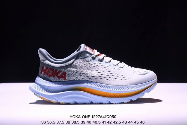 公司级hoka One One 全新配色 飞跃地平线 轻量缓震跑鞋 这个品牌来自于新西兰的毛利语，Hoka表示大地，One One表示飞越，连起来就是飞越地平线