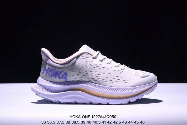 公司级hoka One One 全新配色 飞跃地平线 轻量缓震跑鞋 这个品牌来自于新西兰的毛利语，Hoka表示大地，One One表示飞越，连起来就是飞越地平线