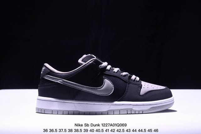 真标 耐克 Nike Sb Dunk Low Pro 男女同款运动鞋复古板鞋，采用柔软皮革鞋面，经久耐穿，塑就如元年款 Dunk 般的复古质感。鞋头透气孔，搭配