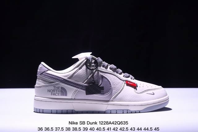 海外爆款限量发售！公司级 Nike Sb Dunk Low“北面系列 涂鸦灰勾” 周年高端定制 低帮休闲板鞋 定制鞋盒 大厂纯原品质出货 超高清洁度 皮料切割干