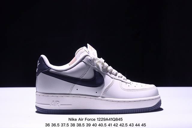 耐克nike Air Force 1 Low 空军一号低帮百搭休闲运动板鞋。柔软、弹性十足的缓震性能和出色的中底设计，横跨复古与现代的外型结合，造就出风靡全球三