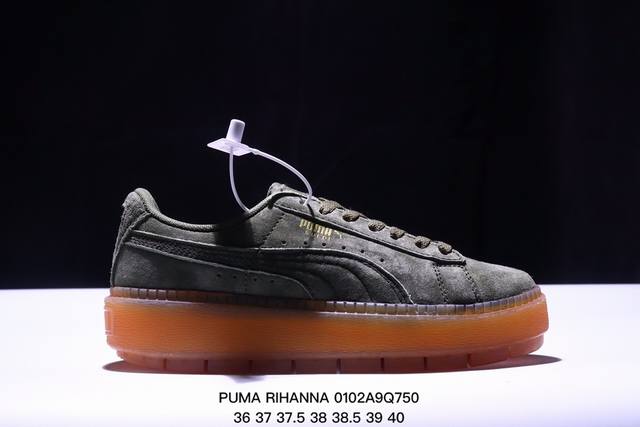 Puma Rihanna Suede彪马 蕾哈娜 松糕鞋厚底板鞋 ！ 货号：363559-10 尺码：如图所示 Xm0102Q750