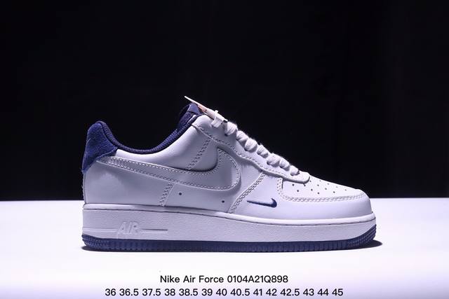 真标耐克nike Air Force 7空军一号低帮百搭休闲运动板鞋。柔软、弹性十足的缓震性能和出色的中底设计，横跨复古与现代的外型结合，造就出风靡全球三十多年