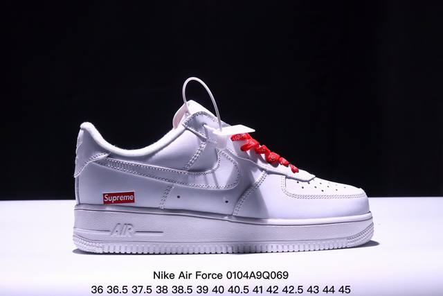 二层皮 耐克 Nike Air Force 1 ’07 空军一号低帮百搭休闲运动板鞋。柔软、弹性十足的缓震性能和出色的中底设计，横跨复古与现代的外型结合，造就出