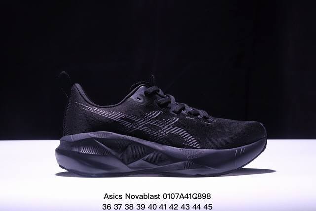 公司级asics Novablast 5 轻盈舒适 织物减震防滑耐磨透气 低帮 训练跑步鞋 货号:1012B765- 尺码:36-45 Xm0107Q898