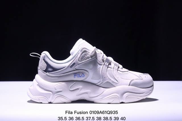 Fila Fusion 斐乐潮牌 时尚潮流休闲运动板鞋 纯原版本 鞋面设计理念源自于历史篮球鞋款smash 从其复古鞋面提炼元素 结合板鞋鞋底做现代拼接的混搭风