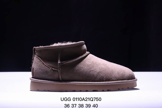 特价 Ugg 棉拖 雪地靴 俏皮可爱的百变造型， 美国轻奢品牌ugg 平底系列冬季羊毛一体雪地休闲保暖毛毛家居包头棉拖鞋。官方同步包装 检验标 材料采用原厂防污