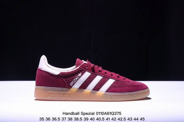 Adidas Handball Spezial 公司级 阿迪达斯经典款 复古休闲板鞋 #全鞋采用反毛皮制作 牛筋耐磨大底 承载青春情怀的板鞋 经典三条杠装饰鞋侧