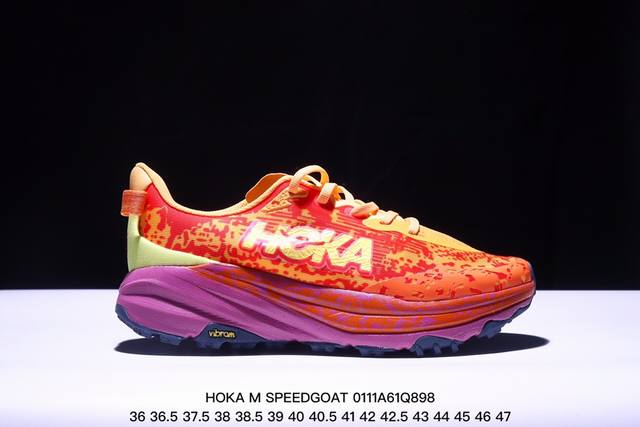 公司级小红书推荐hoka M Speedgoat 6全新配色 这个品牌来自于新西兰的毛利语，Hoka表示大地，One One表示飞越，连起来就是飞越地平线，On