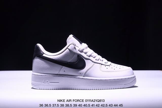 真标耐克nike Air Force 7Lvb空军一号低帮百搭休闲运动板鞋。柔软、弹性十足的缓震性能和出色的中底设计，横跨复古与现代的外型结合，造就出风靡全球三