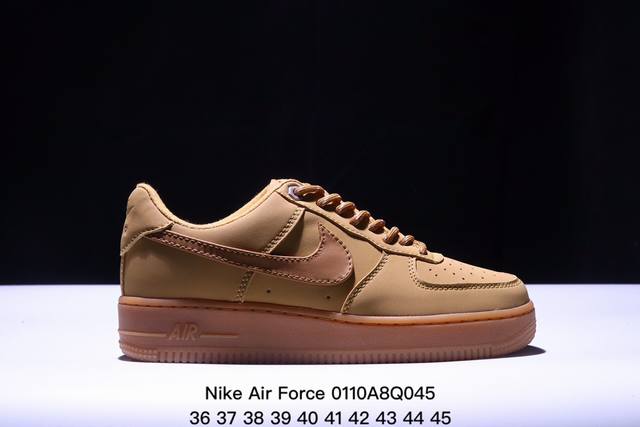 Nike Air Force 1 ’07 Low 空军一号低帮百搭休闲运动板鞋。柔软、弹性十足的缓震性能和出色的中底设计，横跨复古与现代的外型结合，造就出风靡全