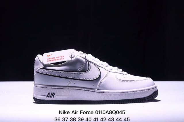 Nike Air Force 1 ’07 Low 空军一号低帮百搭休闲运动板鞋。柔软、弹性十足的缓震性能和出色的中底设计，横跨复古与现代的外型结合，造就出风靡全