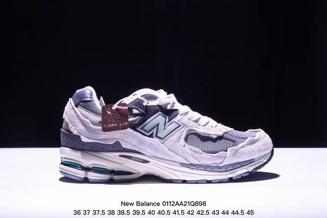 公司级new Balance 2002R 复古单品 热门复古鞋型new Balance 2002R，近日又曝出一款全新配色并释出官图。整双鞋采用棕色和米色主打，